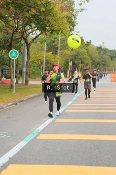 Runner Photo 5674800