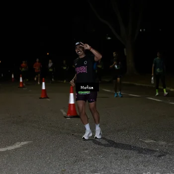 Runner Photo 5674836
