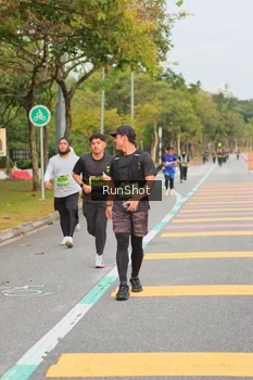 Runner Photo 5674855