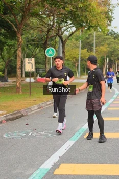 Runner Photo 5674858