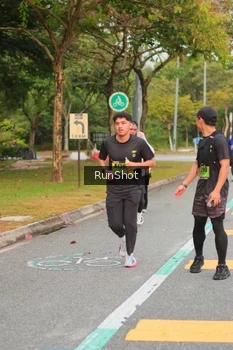 Runner Photo 5674862