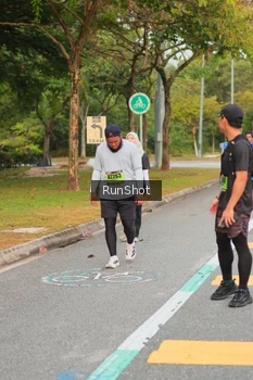 Runner Photo 5674877