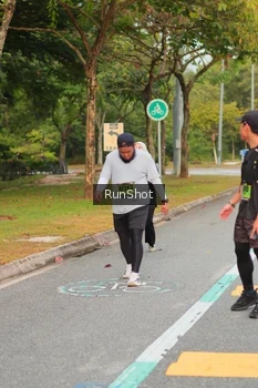 Runner Photo 5674883