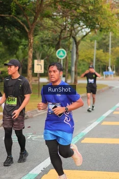 Runner Photo 5674887