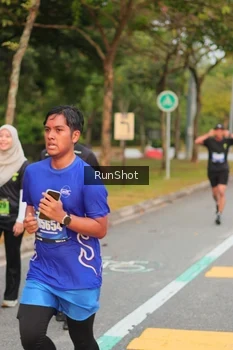 Runner Photo 5674896