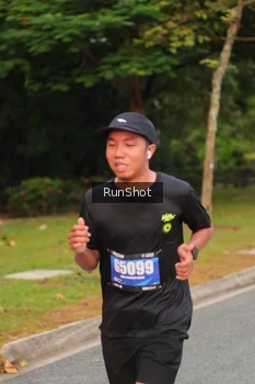 Runner Photo 5674918