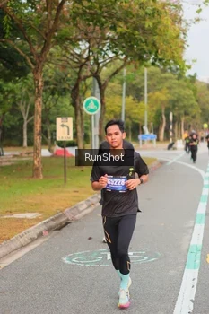 Runner Photo 5674965