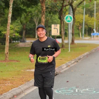 Runner Photo 5674974