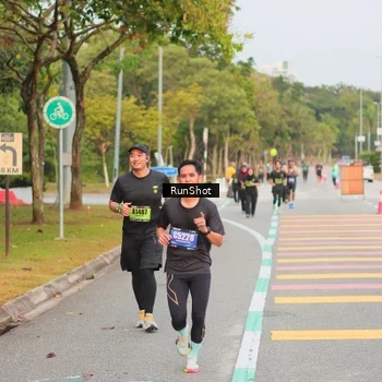 Runner Photo 5674979