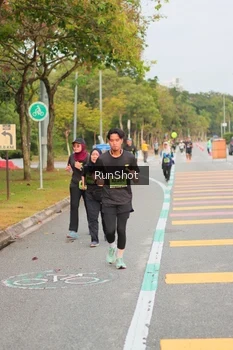 Runner Photo 5674991