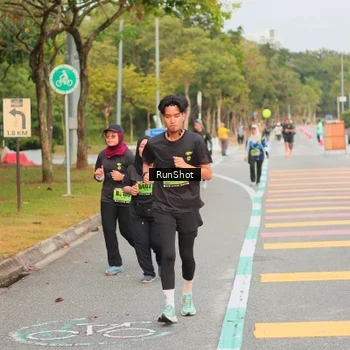 Runner Photo 5674996