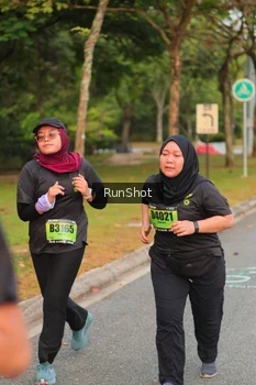 Runner Photo 5675015