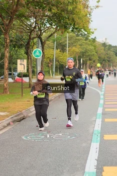 Runner Photo 5675023