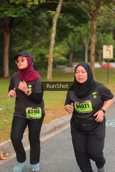 Runner Photo 5675025
