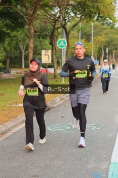 Runner Photo 5675037