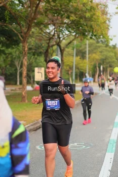 Runner Photo 5675060