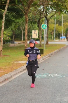 Runner Photo 5675063