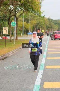 Runner Photo 5675064