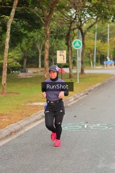 Runner Photo 5675078