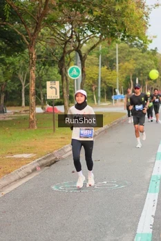 Runner Photo 5675079