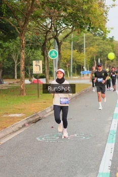 Runner Photo 5675082
