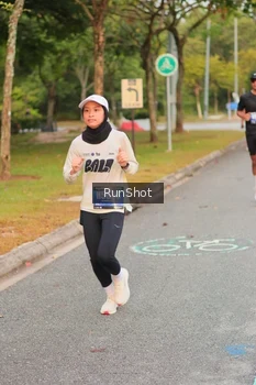 Runner Photo 5675091
