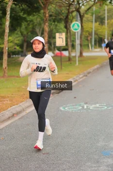 Runner Photo 5675092
