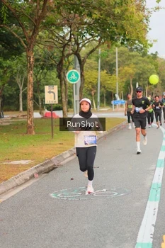 Runner Photo 5675102