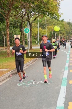 Runner Photo 5675121