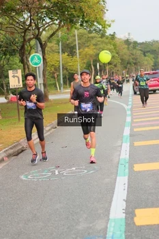 Runner Photo 5675123