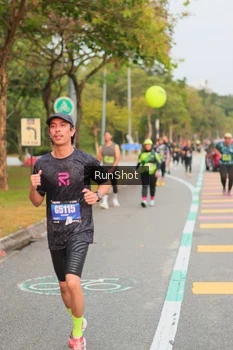 Runner Photo 5675133