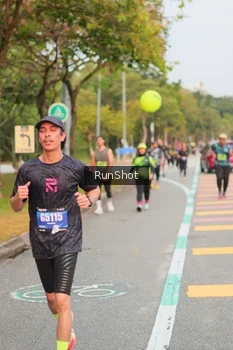 Runner Photo 5675135