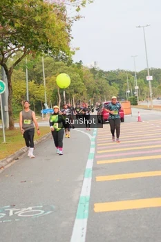 Runner Photo 5675137