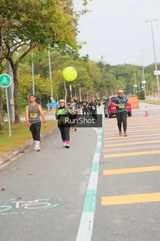 Runner Photo 5675140