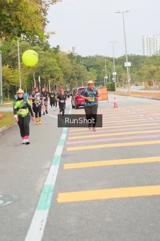 Runner Photo 5675142