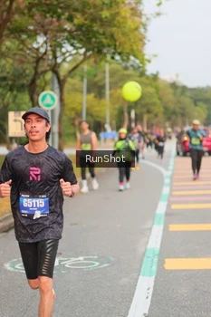 Runner Photo 5675144