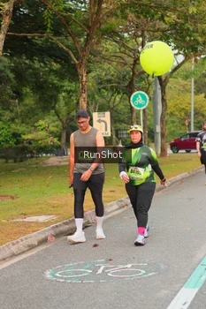 Runner Photo 5675154