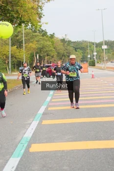 Runner Photo 5675163