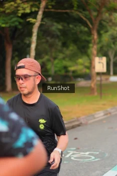 Runner Photo 5675173