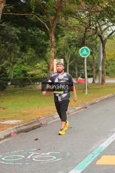 Runner Photo 5675182