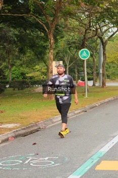 Runner Photo 5675187