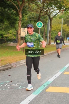 Runner Photo 5675193