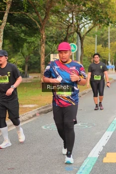 Runner Photo 5675216