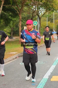 Runner Photo 5675221