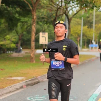 Runner Photo 5675235