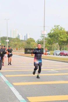 Runner Photo 5675254