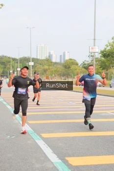 Runner Photo 5675256