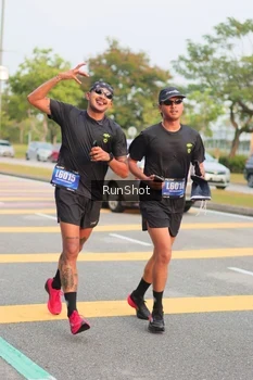 Runner Photo 5675313