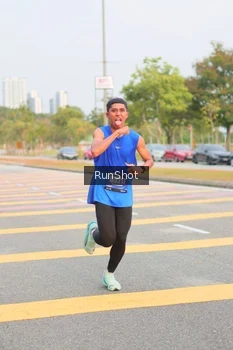 Runner Photo 5675351