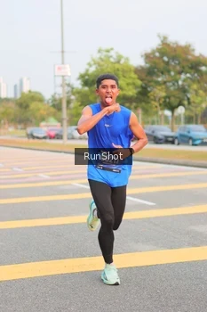 Runner Photo 5675354